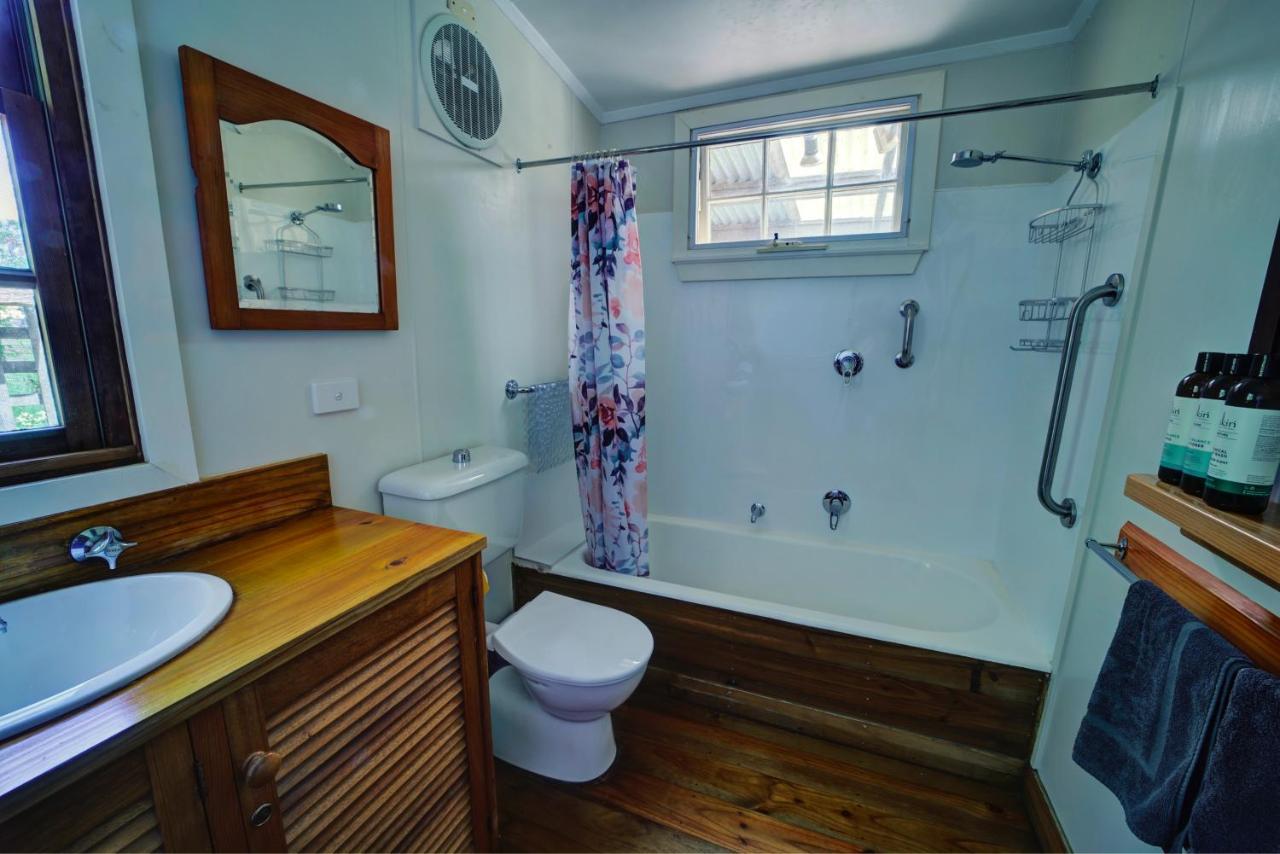 Cherry Plum Cottages Port Fairy Zewnętrze zdjęcie