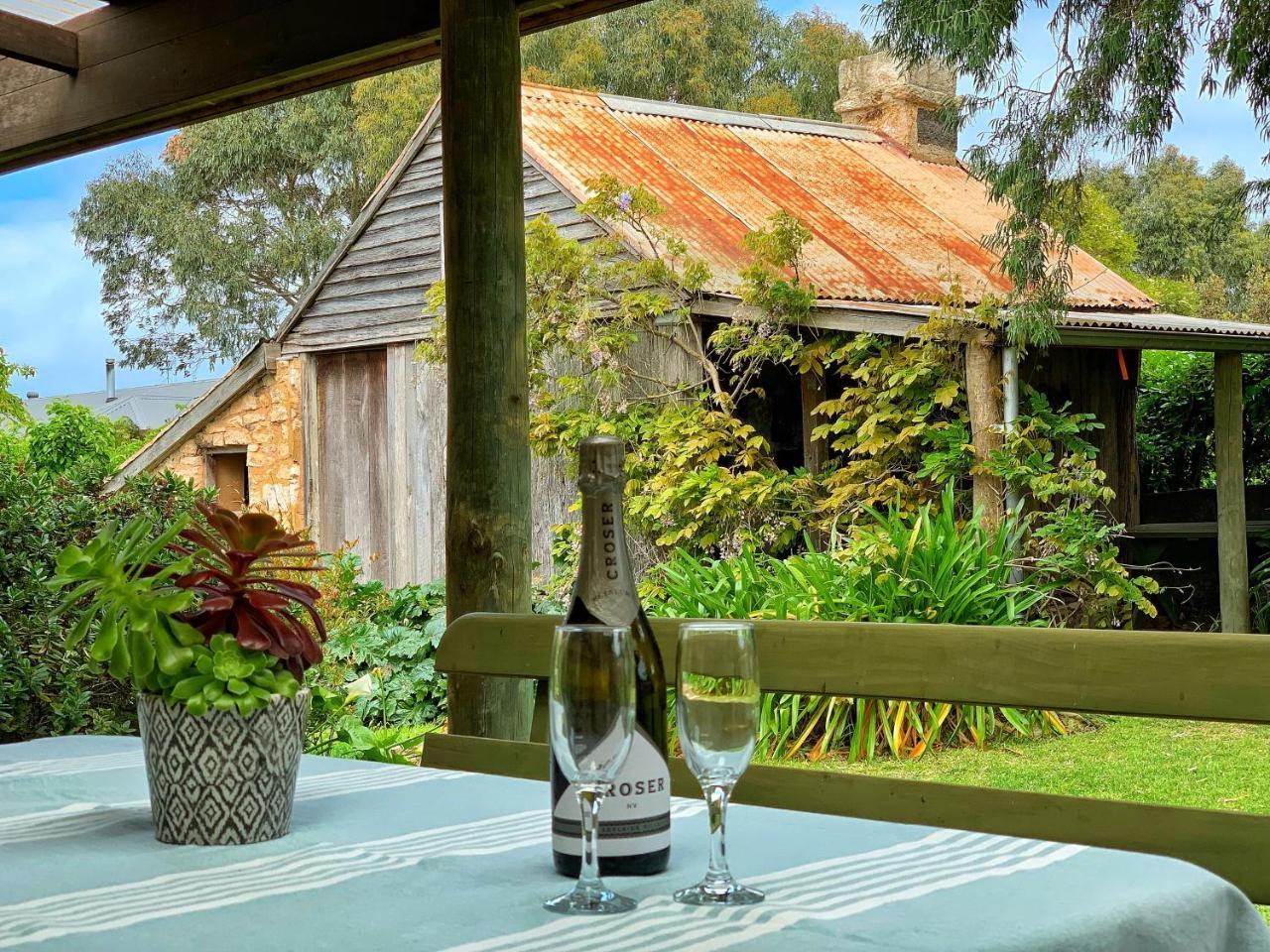Cherry Plum Cottages Port Fairy Zewnętrze zdjęcie